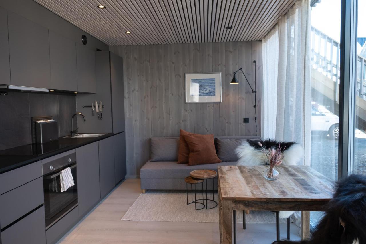 Modern Apartment In Henningsvær Exterior foto